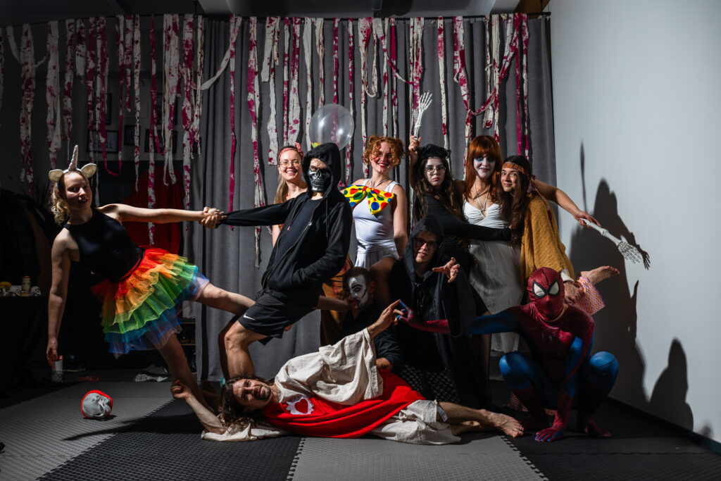 Yearly AcroYoga Haloween party